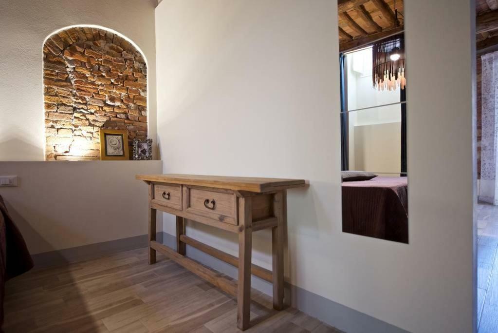 Casa Nora Lucca